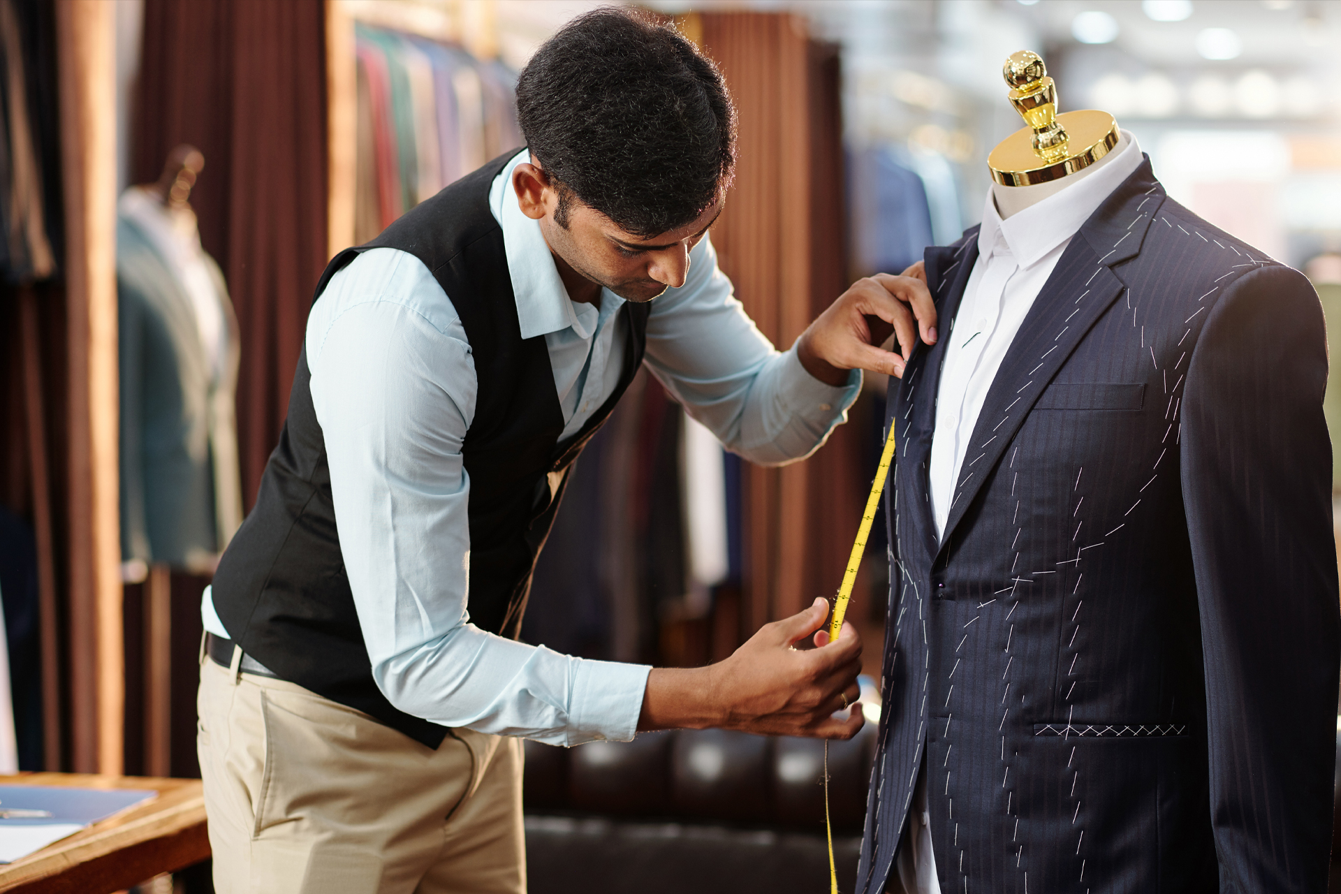Suit Alterations in Toronto: Your Complete Guide to a Perfect Fit