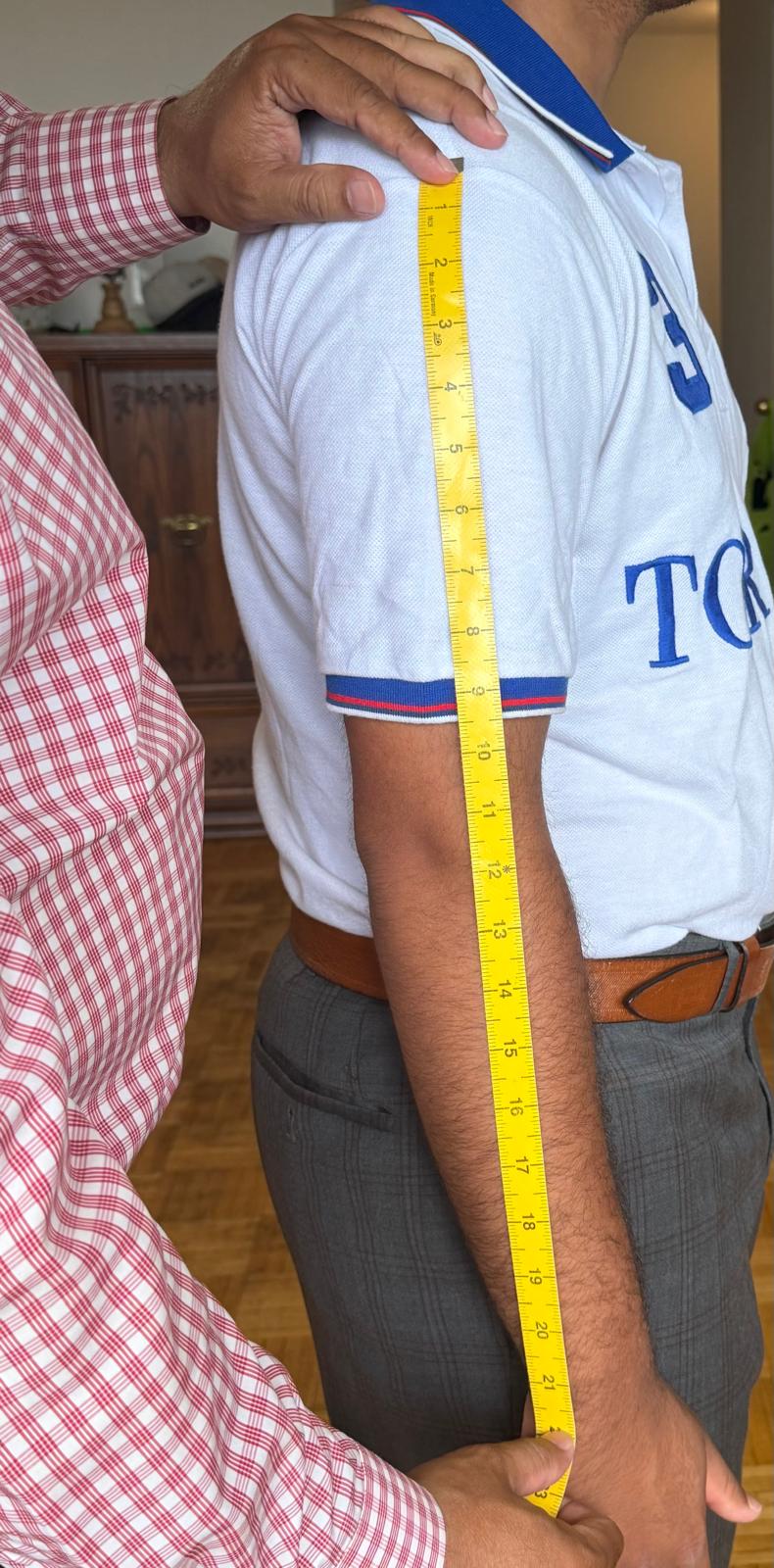 Men's Full Sleeve measurement demonstration