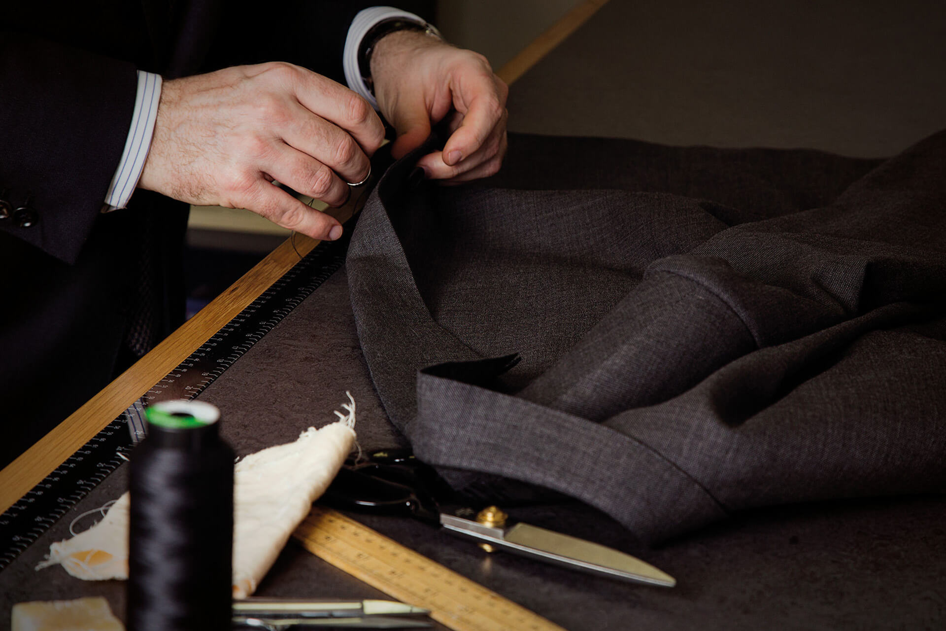 Made-to-measure dress pants GTA